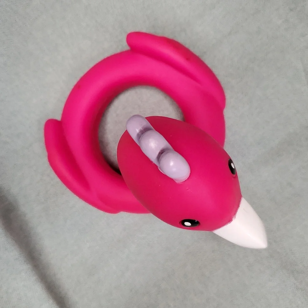 Flamingo-Shaped Dog Toy‎